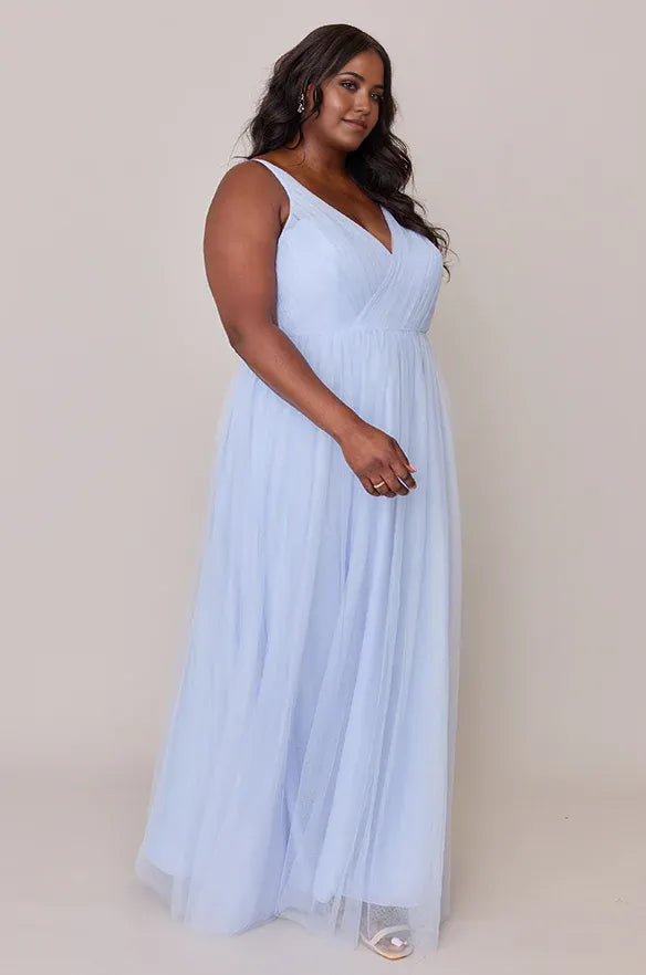 Beautiful A-Line V Neck Sleeveless Tulle Floor-Length Plus Size Prom Dress