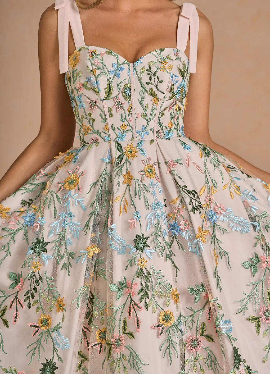 Beautiful A-Line&Princess Sweetheart Neck Sleeveless Backless Tea-Length Evening Dress