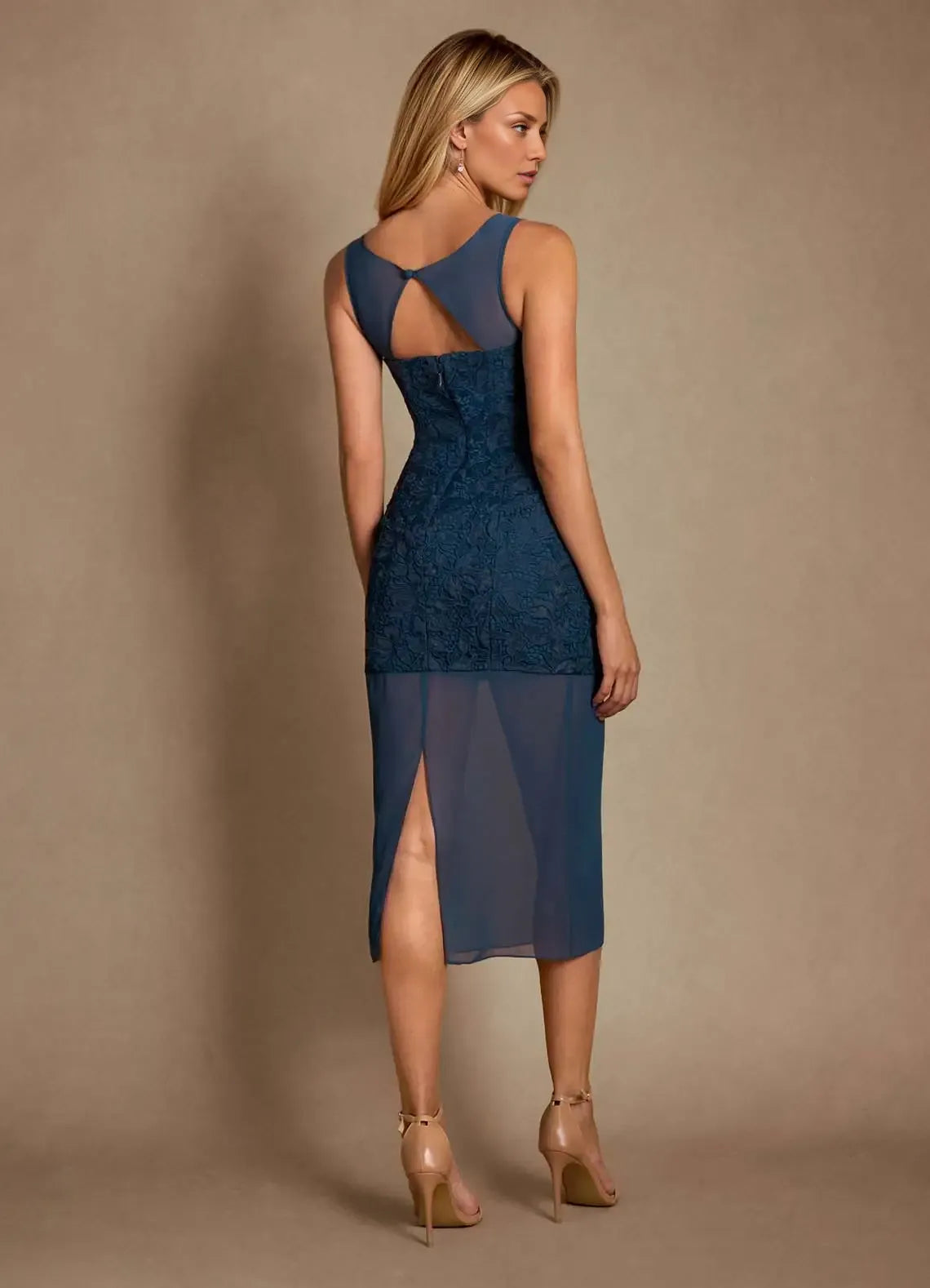 Beautiful Column Scoop Neck Sleeveless Back Zip Midi-Length Mother of the Bride Dress