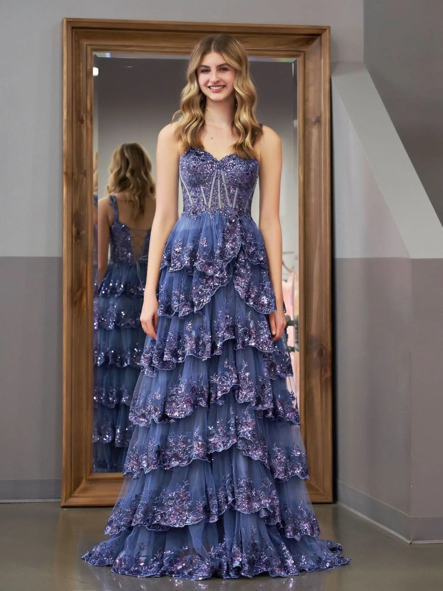 Beautiful Corset Sleeveless Ball Gown Tulle Sequins Long Prom Dress