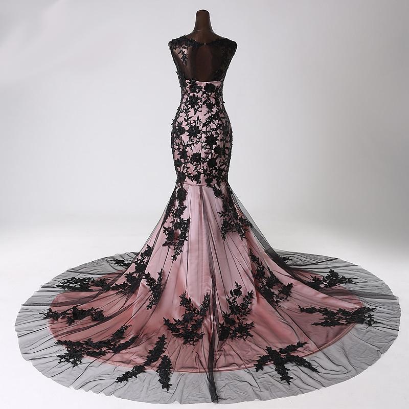 Robe de soirée sirène noire en dentelle et tulle, sans manches, col rond, avec appliques, avec traîne