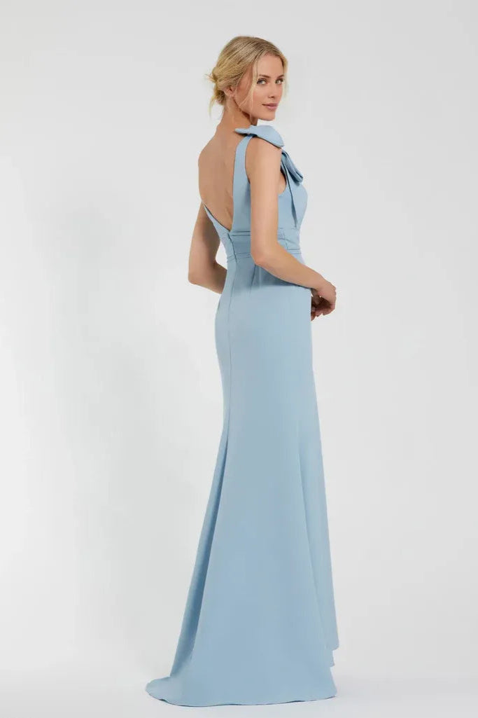 Chic Mermaid/Trumpet V Neck Sleeveless V Back Floor-Length Prom Dress