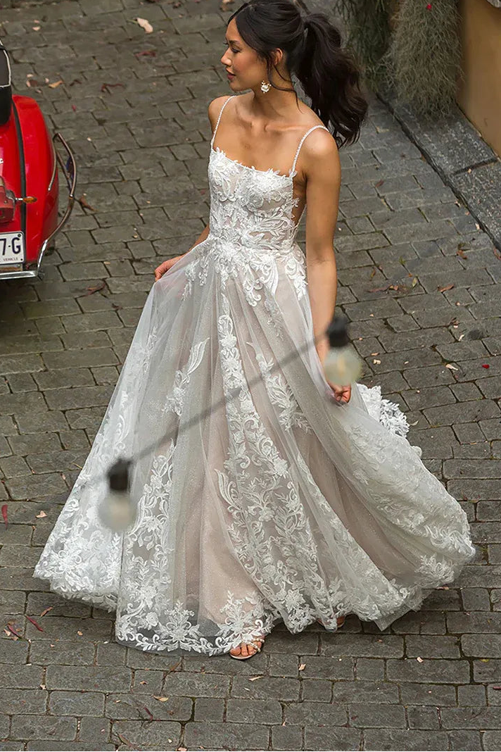 Bohemian Square Neck Sleeveless A-Line Tulle Lace Applique Long Wedding Dress
