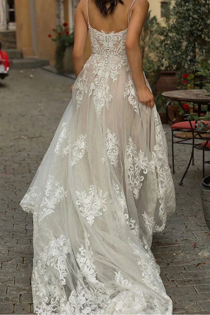 Bohemian Square Neck Sleeveless A-Line Tulle Lace Applique Long Wedding Dress