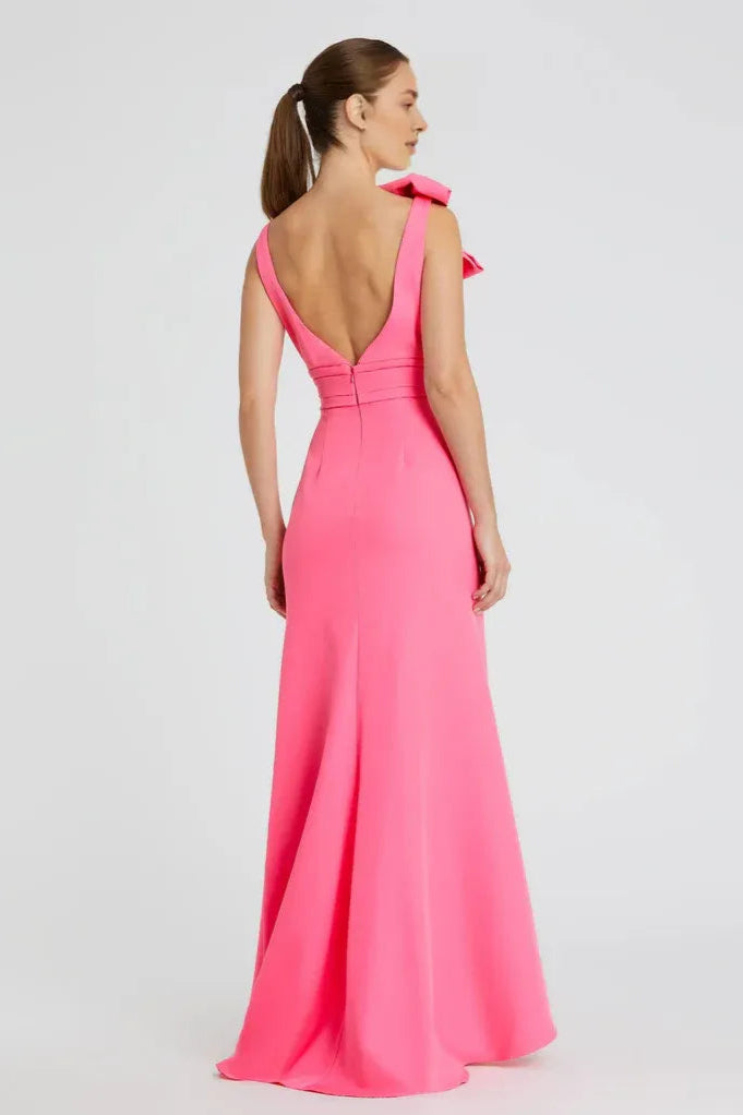 Chic Mermaid/Trumpet V Neck Sleeveless V Back Floor-Length Prom Dress