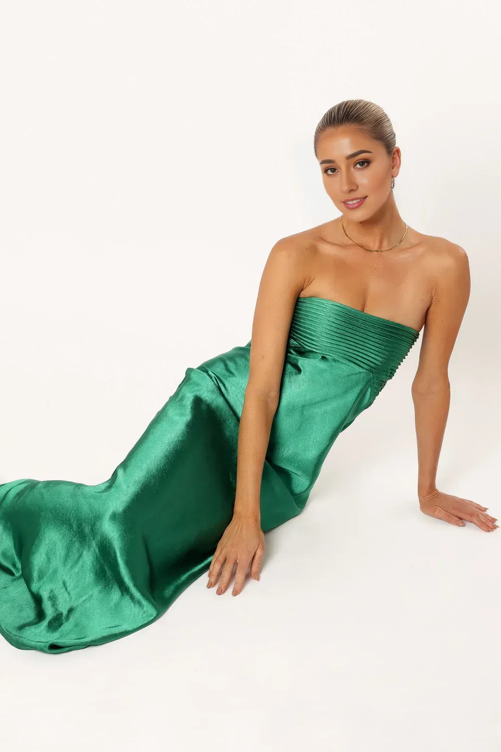Casual Column Strapless Neck Sleeveless Backless Floor-Length Prom Dress