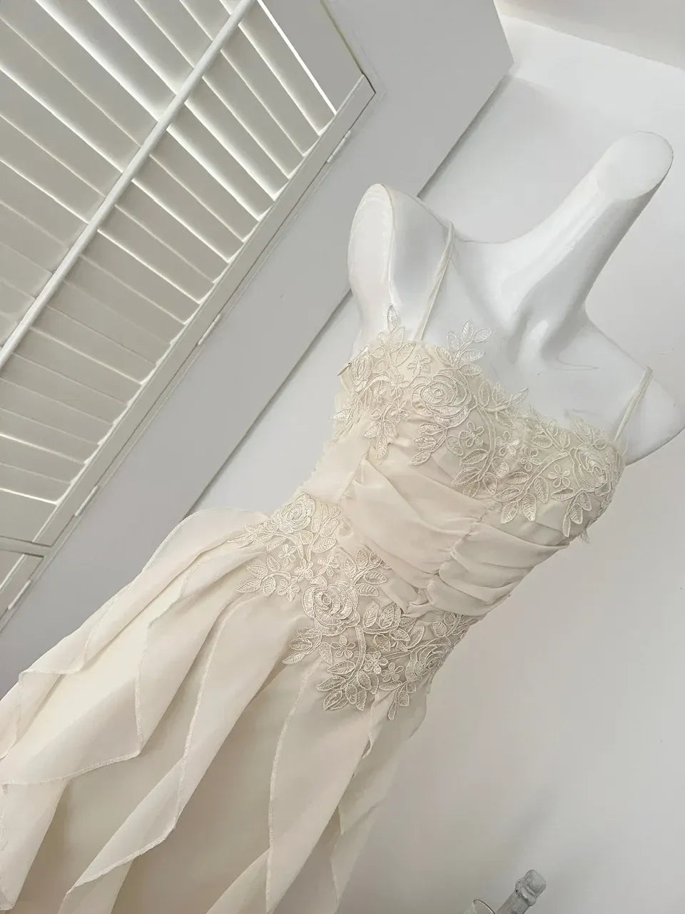 Weitese Dress Summer French Vintage New Purple Elegant Slim Backless Party Dress Women Beige High Waist Sleeveless Ruffle Long Prom Dress