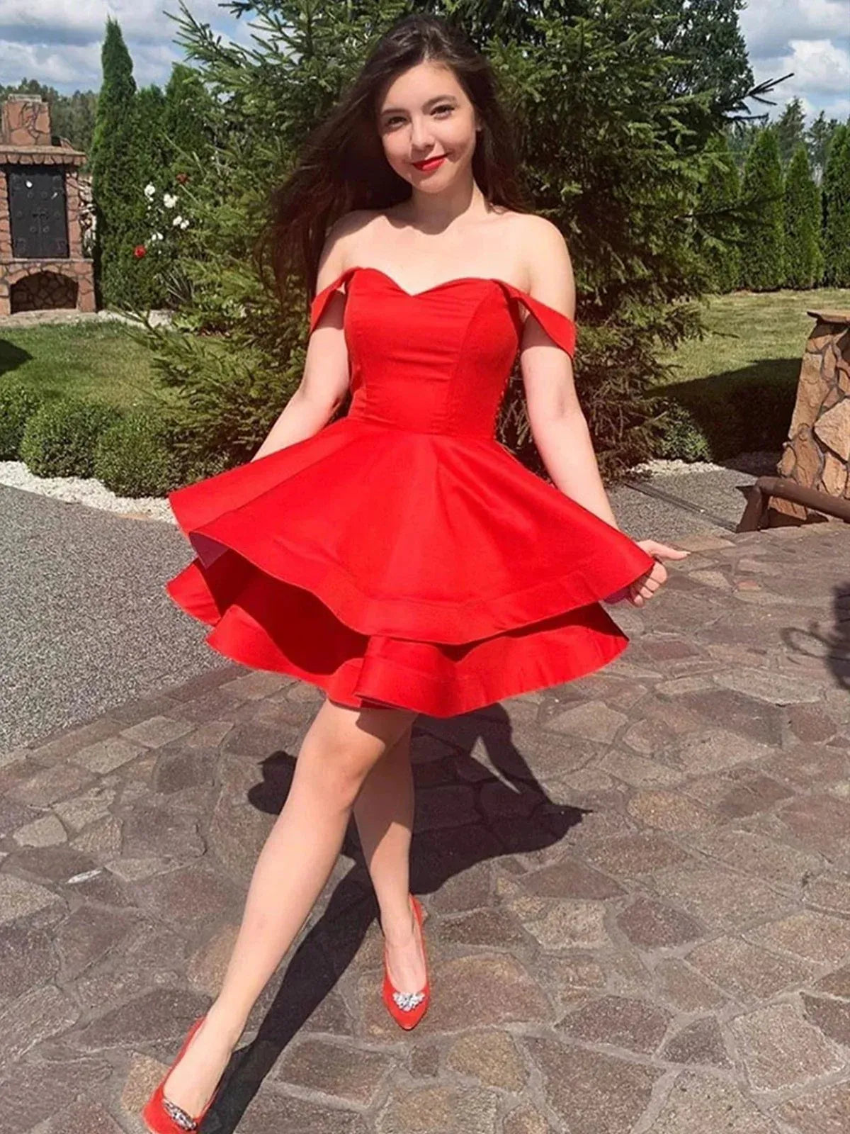 Charming A-Line Off Shoulder Sweetheart Neck Satin Ruffle Mini Homecoming Dress