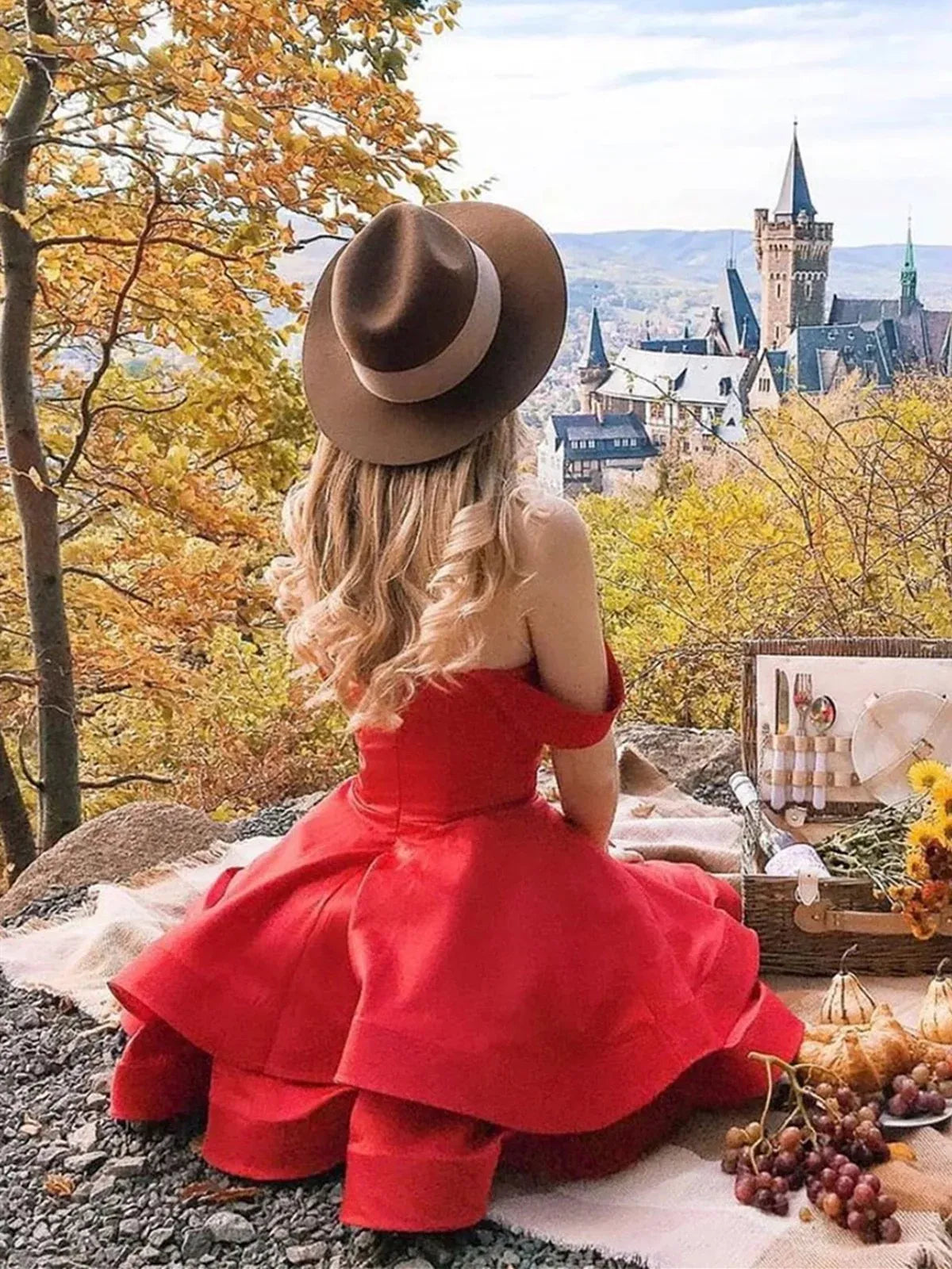 Charming A-Line Off Shoulder Sweetheart Neck Satin Ruffle Mini Homecoming Dress