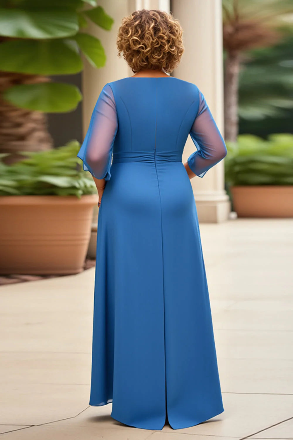 Charming A-Line Scoop Neck Long Sleeves Solid Color Floor-Length Plus Size Mother of the Bride Dress