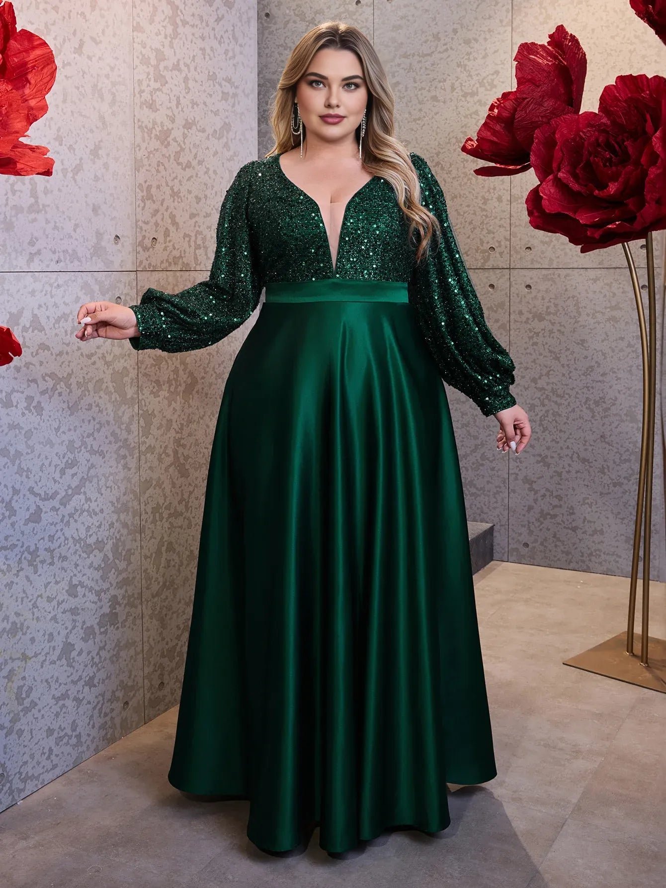 Charming A-line V Neck Long Sleeve Zipper Up Floor-Length Plus Size Prom Dress