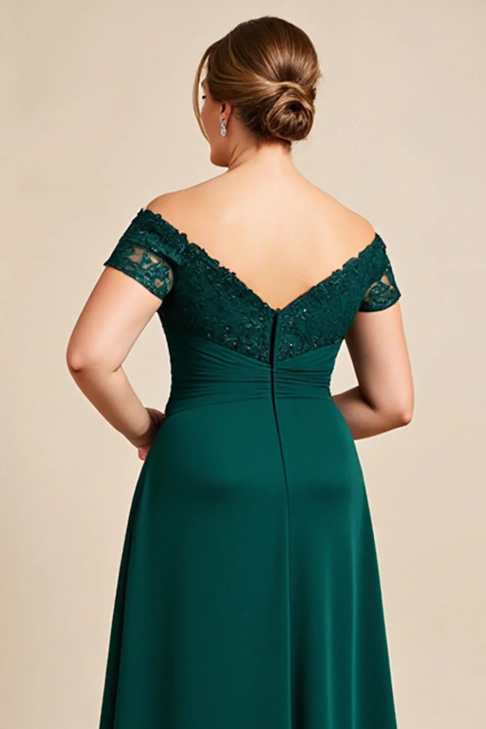 Charming A Line Off the Shoulder Cap Sleeve Backless Floor-Length Plus Size Mother of the Bride Dress