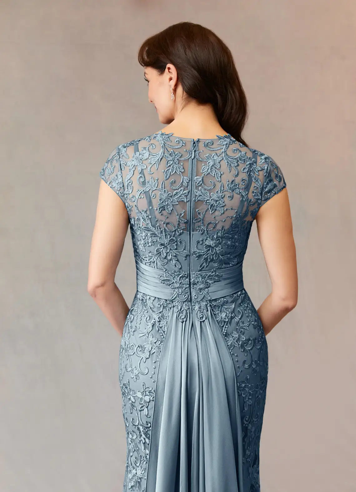 Charming Mermaid Scoop Neck Cap Sleeve Back Zip Floor-Length Mother of the Bride Dress