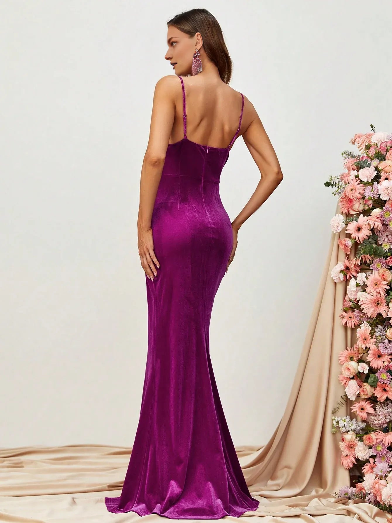 Charming Mermaid Spaghetti Strap Sleeveless Backless Sweep/Brush Train Prom Dress