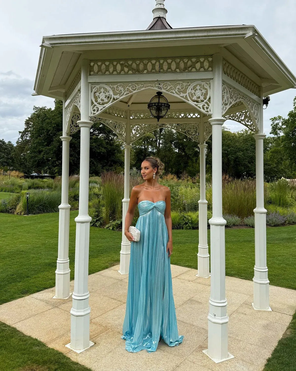 Charming Sweetheart Sleeveless A-Line Metallic Pleated Long Prom Dress