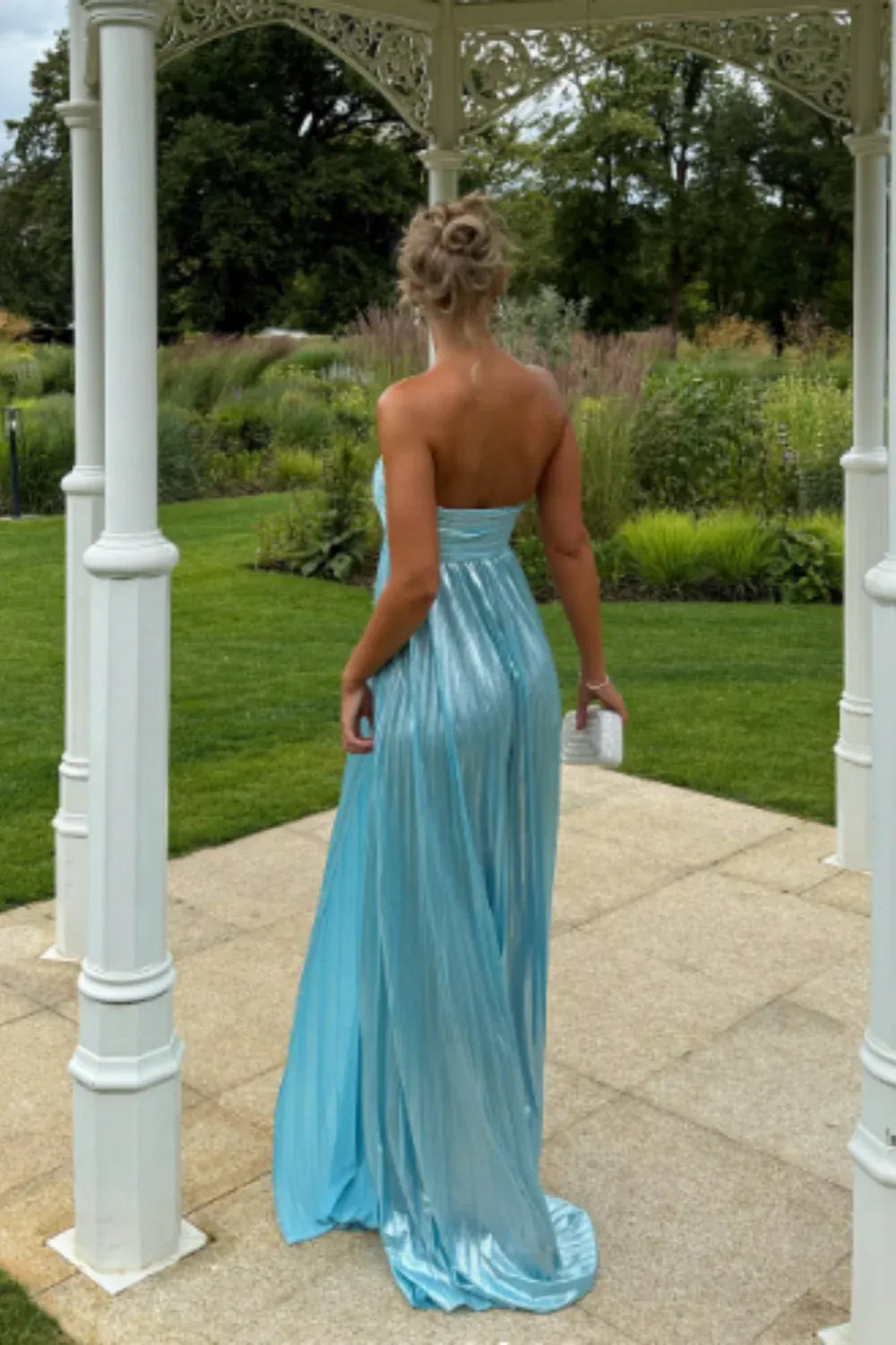 Charming Sweetheart Sleeveless A-Line Metallic Pleated Long Prom Dress