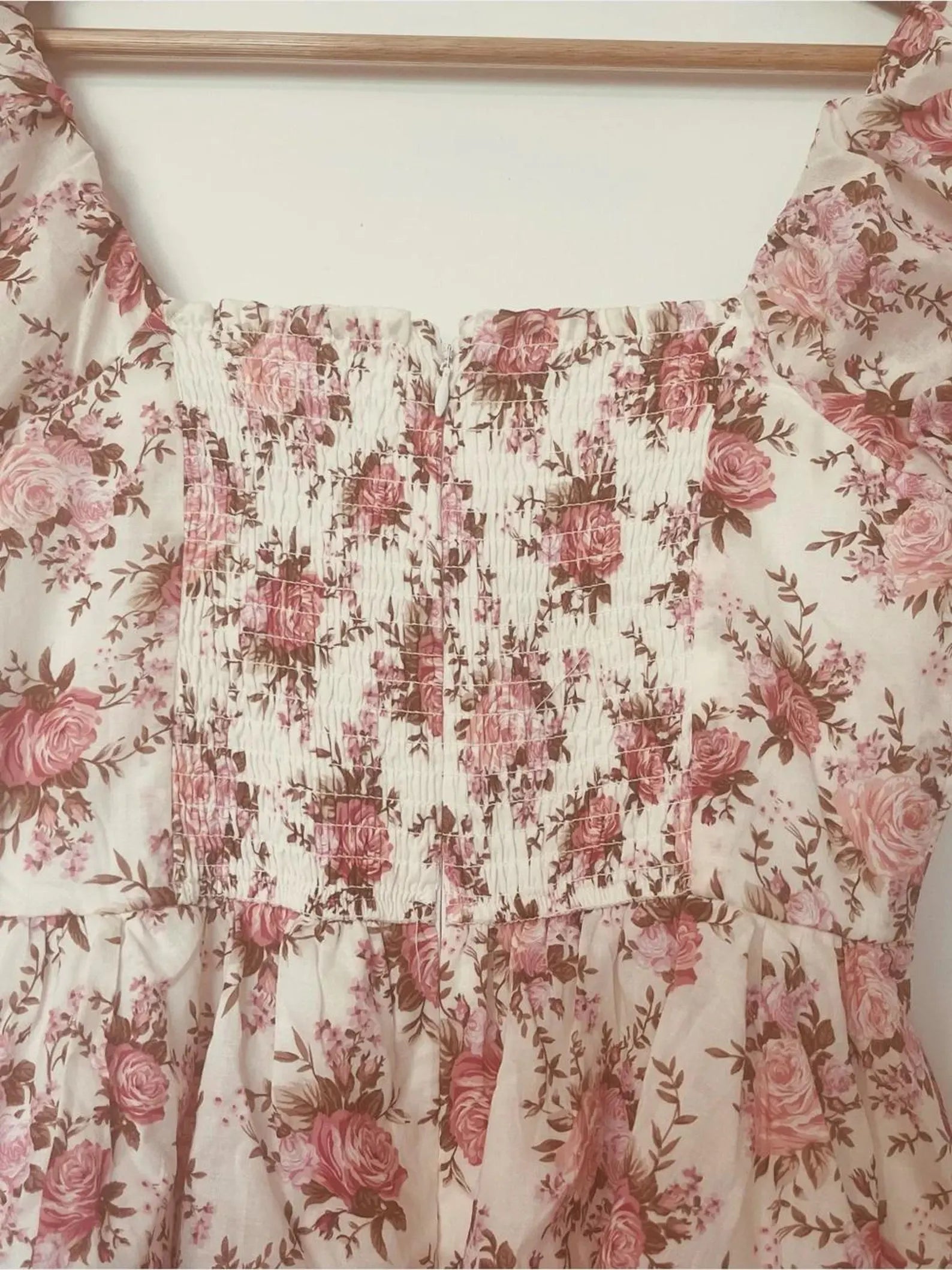 Charming A-Line Square Neck Puff Sleeve Ruffled Floral Pink Mini Homecoming Dress