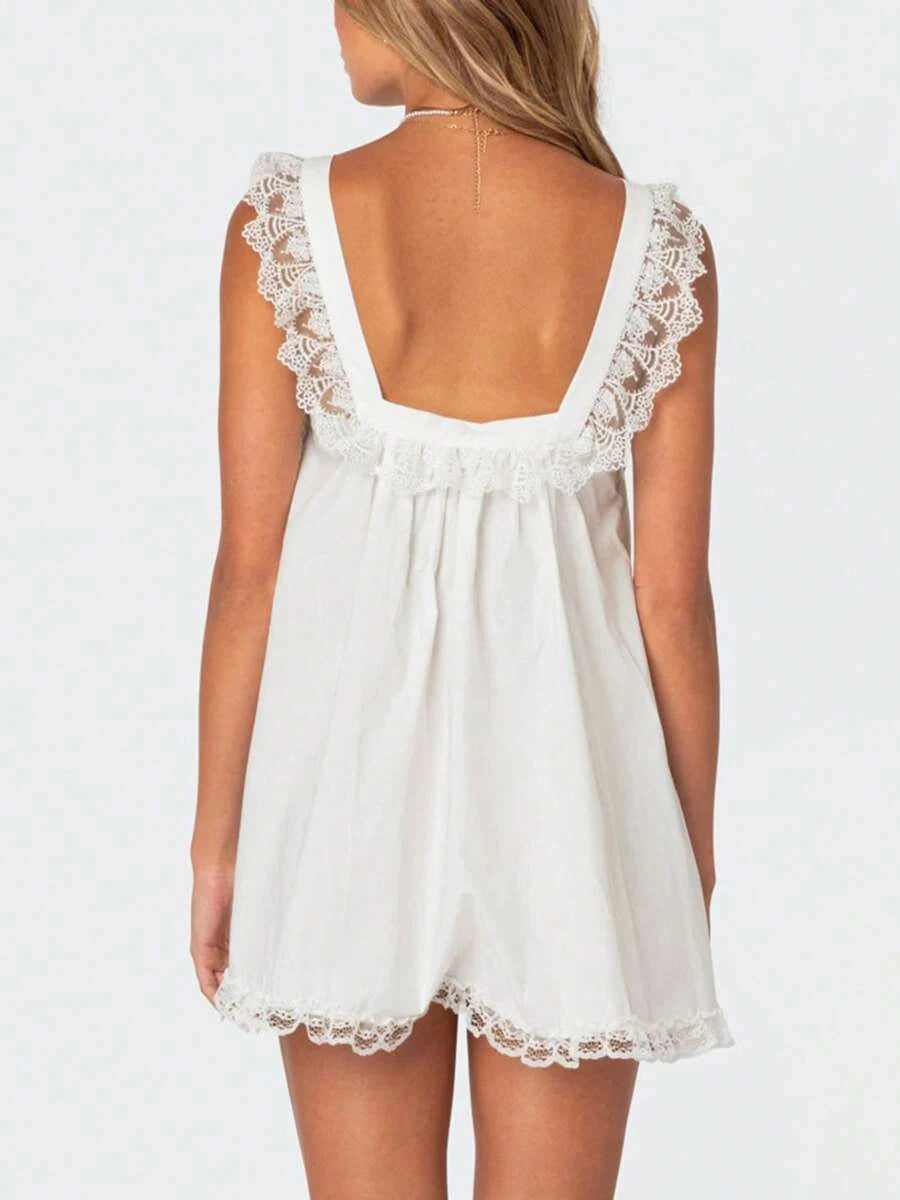 Charming A-Line Square Neck Ribbon Bow Lace Trim White Mini Homecoming Dress