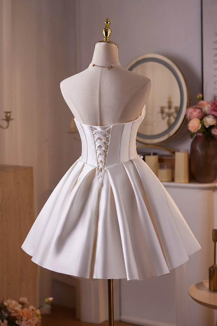 Charming A-Line Strapless Corset Lace Bow Satin Ivory Short Mini Homecoming Dress