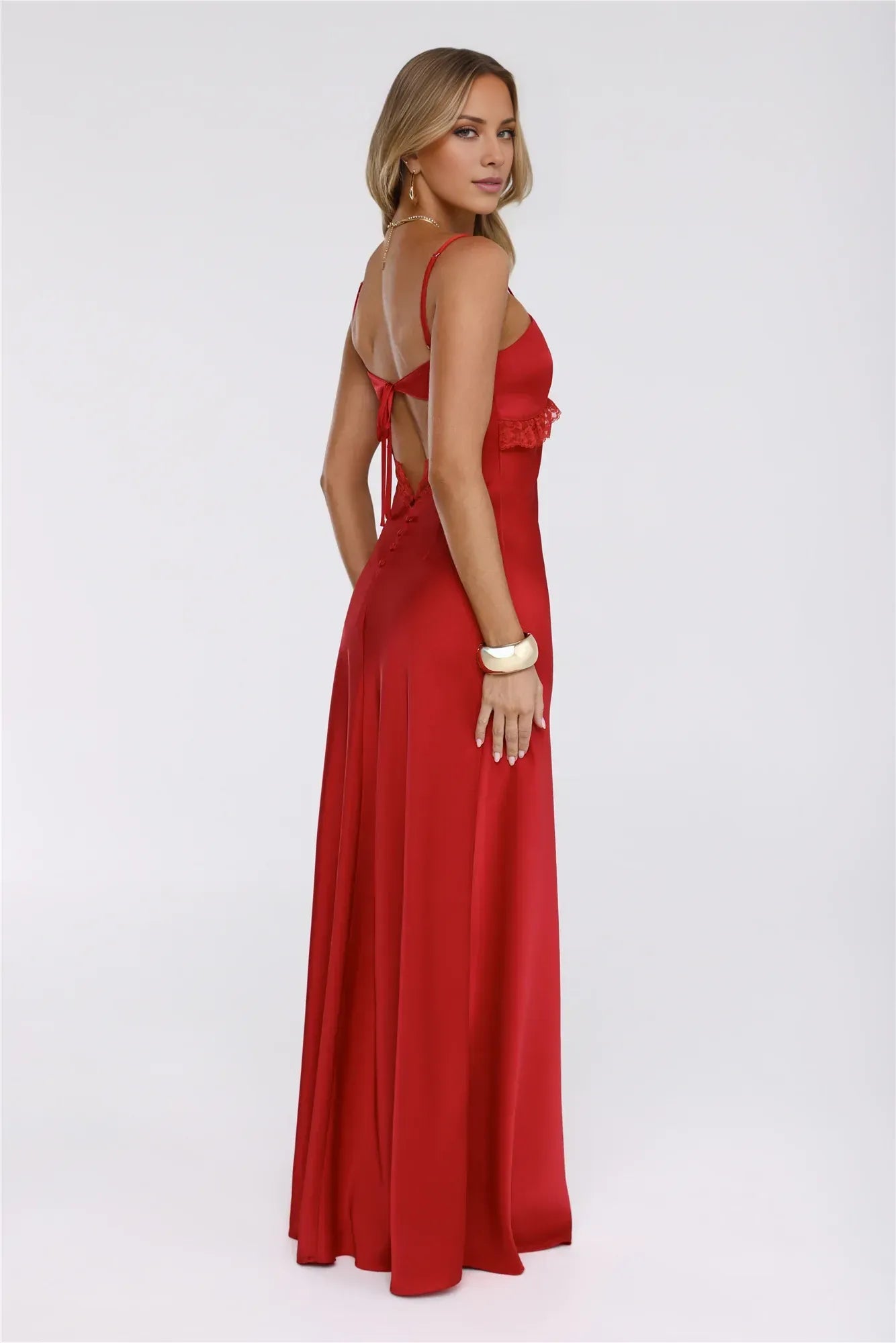 Charming Sheath V-Neck Keyhole Lace Trim Tie-Back Satin Red Floor-Length Prom Dress