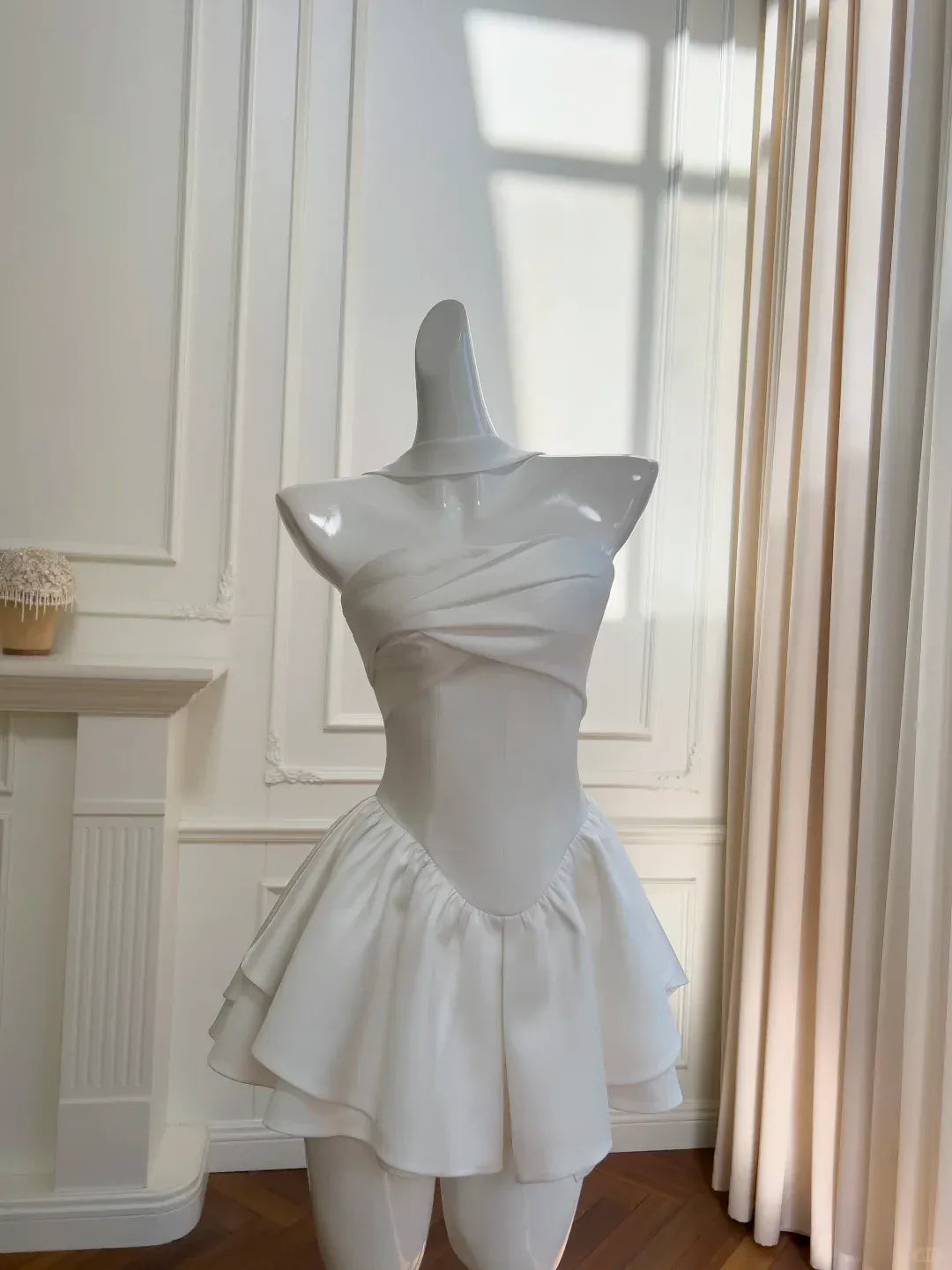 Chic A-Line Halter Neck Sleeveless Satin Mini Homecoming Dress