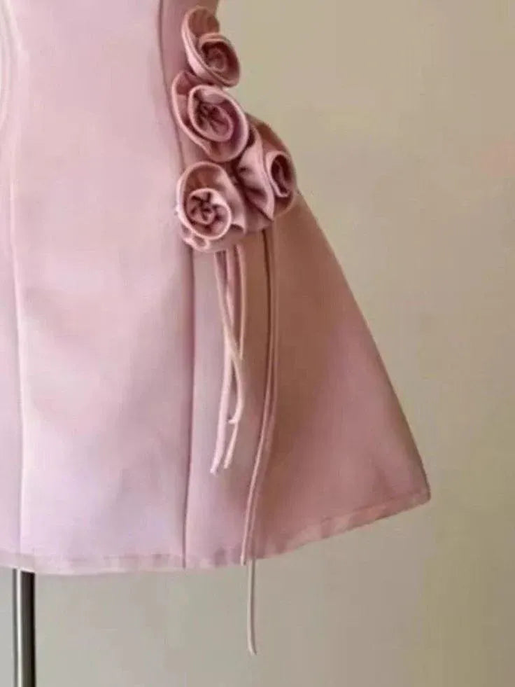 Chic A-Line Square Neck Sleeveless Satin Mini Homecoming Dress
