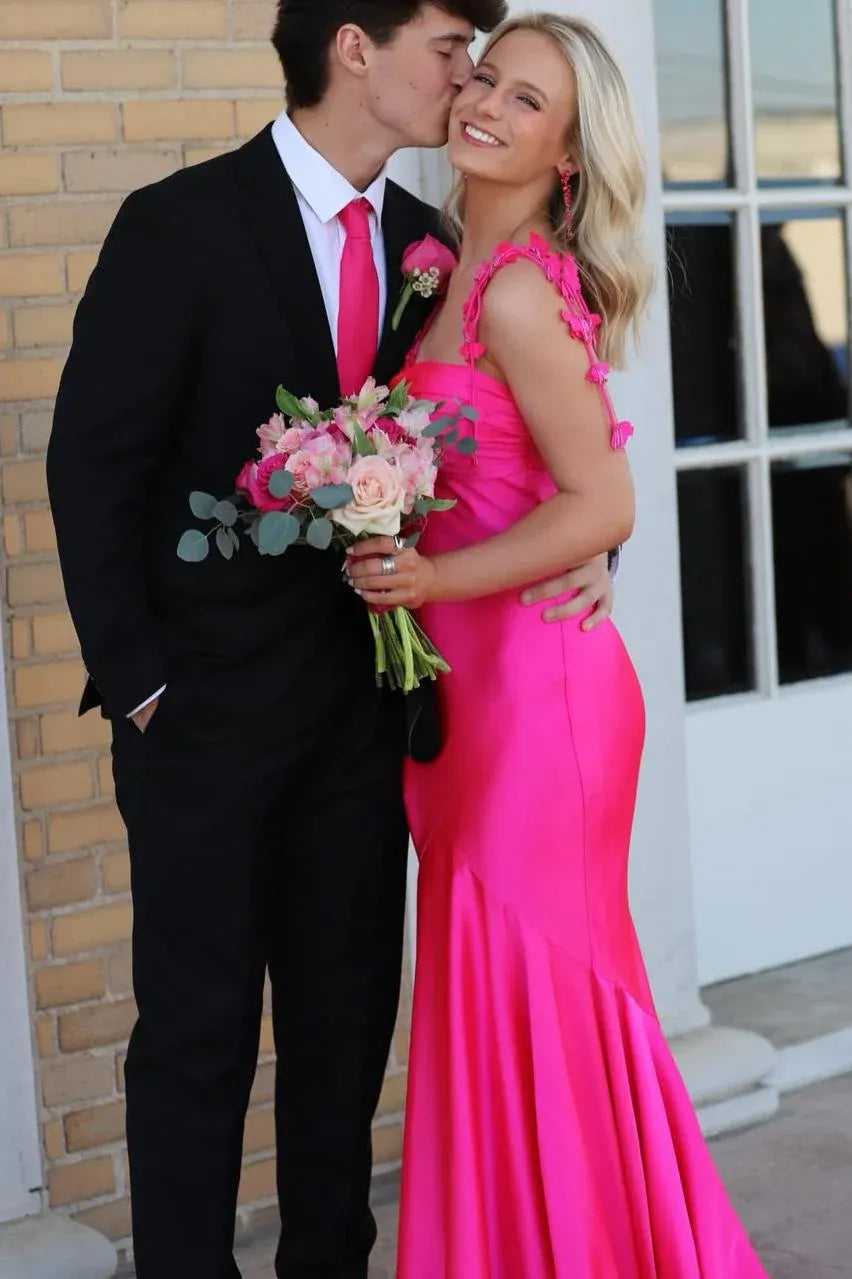 Chic Spaghetti Strap Butterfly Detail Satin Mermaid Prom Dress