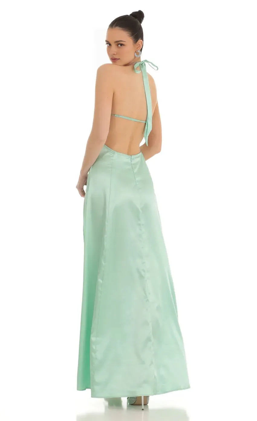 Chic A-Line/Princess Halter Neck Sleeveless Backless Floor-Length Prom Dress