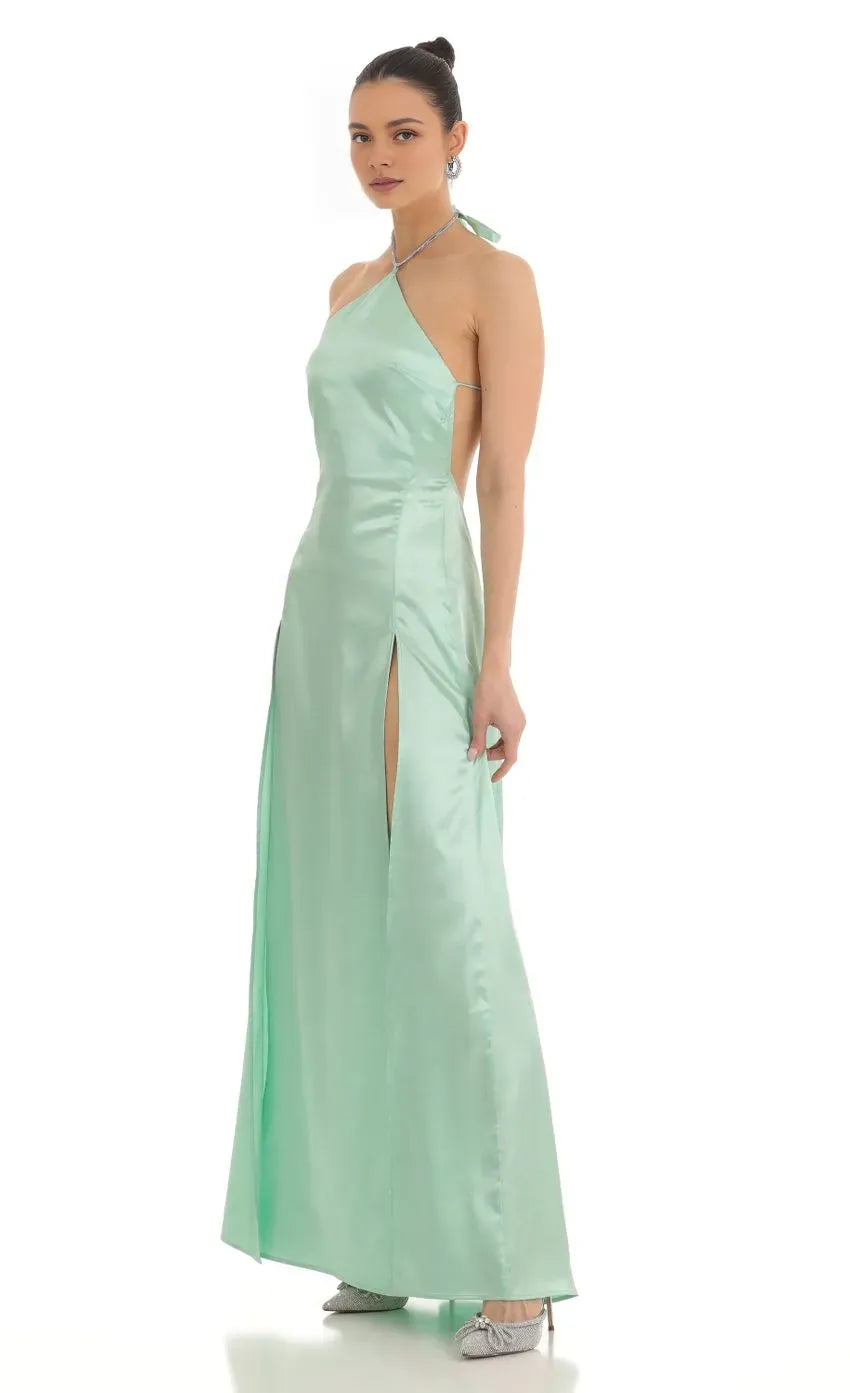 Chic A-Line/Princess Halter Neck Sleeveless Backless Floor-Length Prom Dress