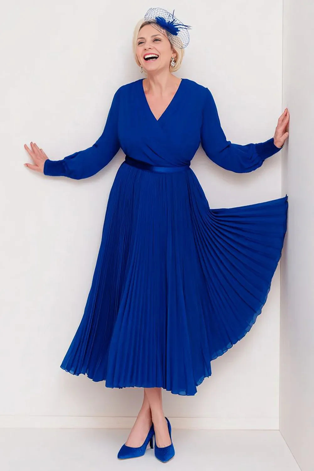 Chic A-Line V-Neck Long Sleeve Solid Color Tea-Length Mother of the Bride Dress