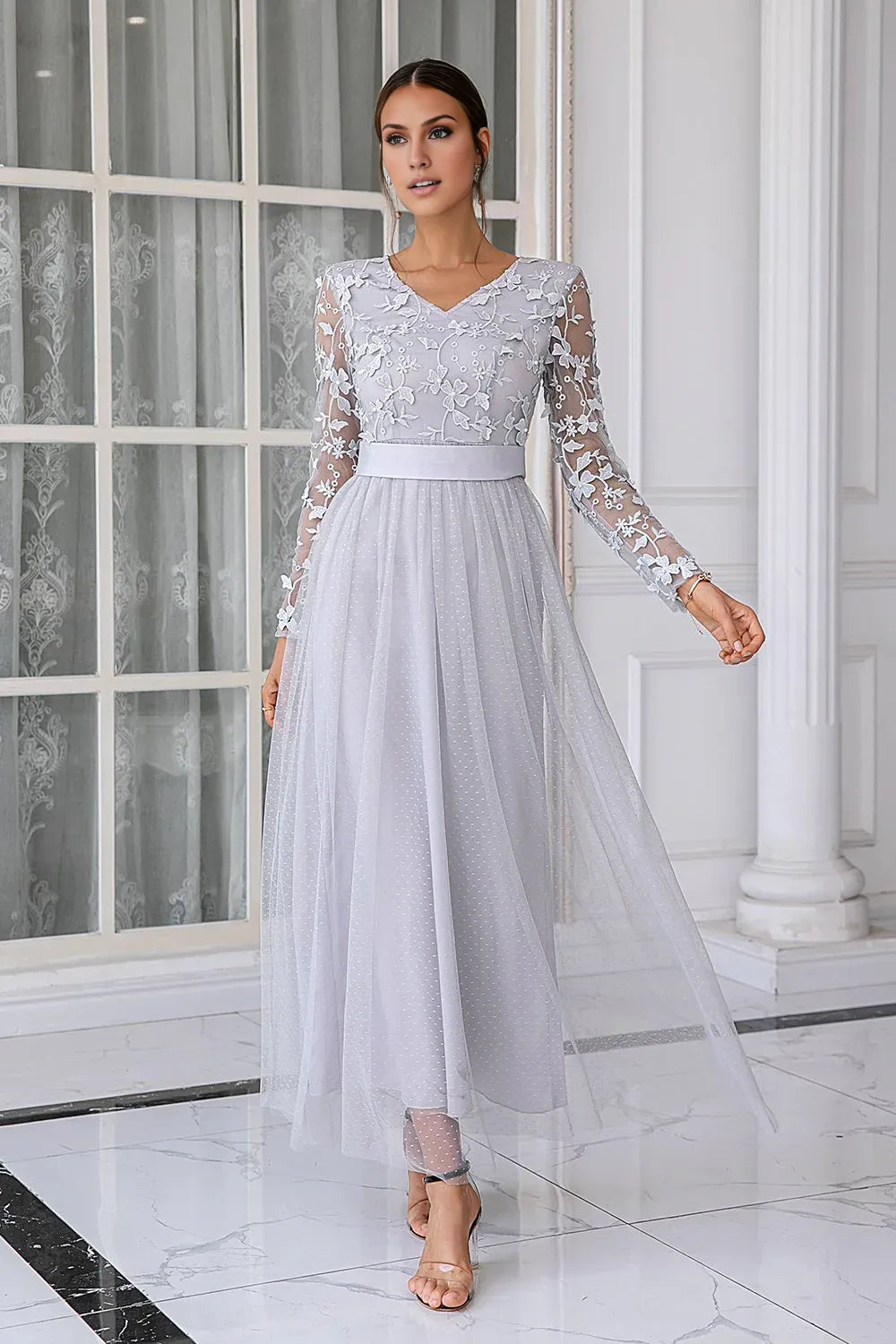 Chic A-Line V Neck Long Sleeve Zipper Up Floor-Length Mother of the Bride Dress