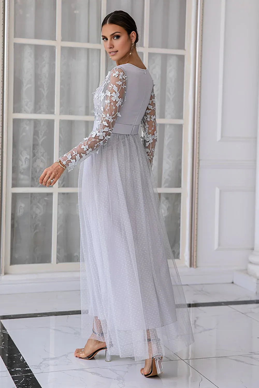 Chic A-Line V Neck Long Sleeve Zipper Up Floor-Length Mother of the Bride Dress