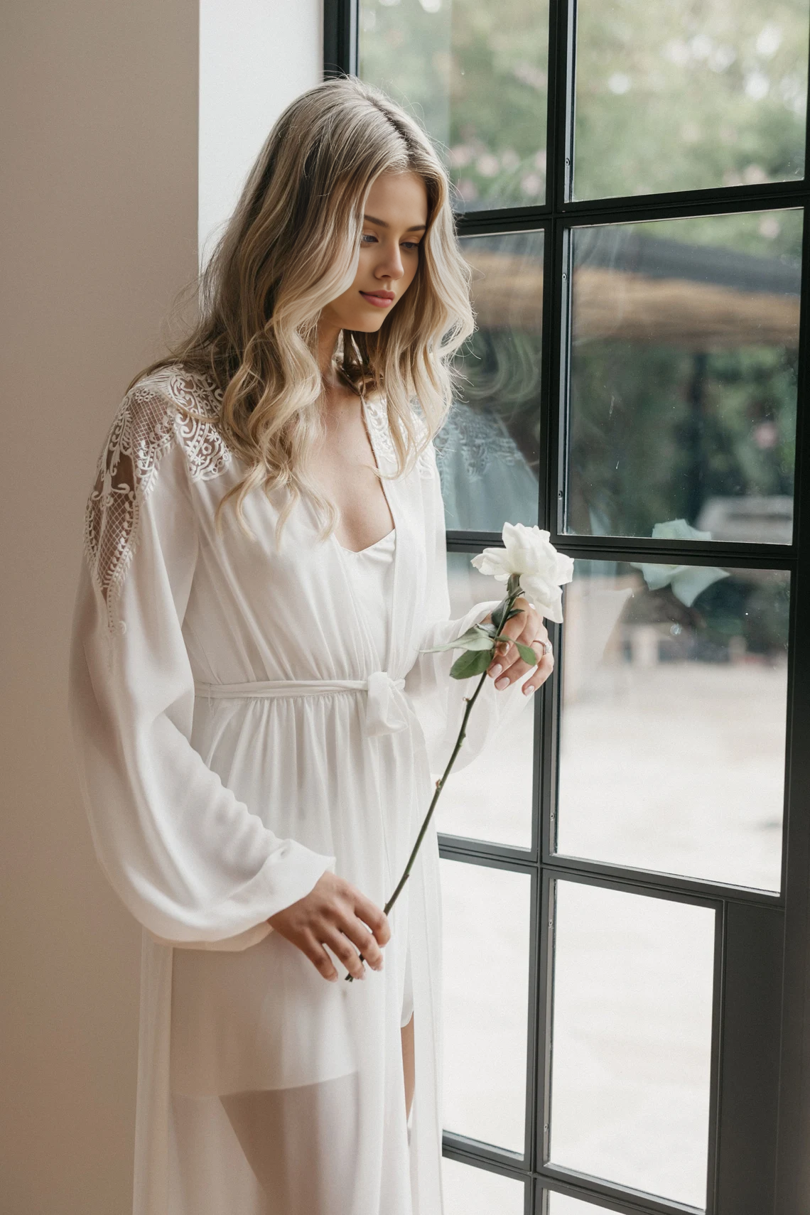 Chic A-line Lace Long Sleeves Evening Dress Wedding Dress Floor Length Prom Party Dress