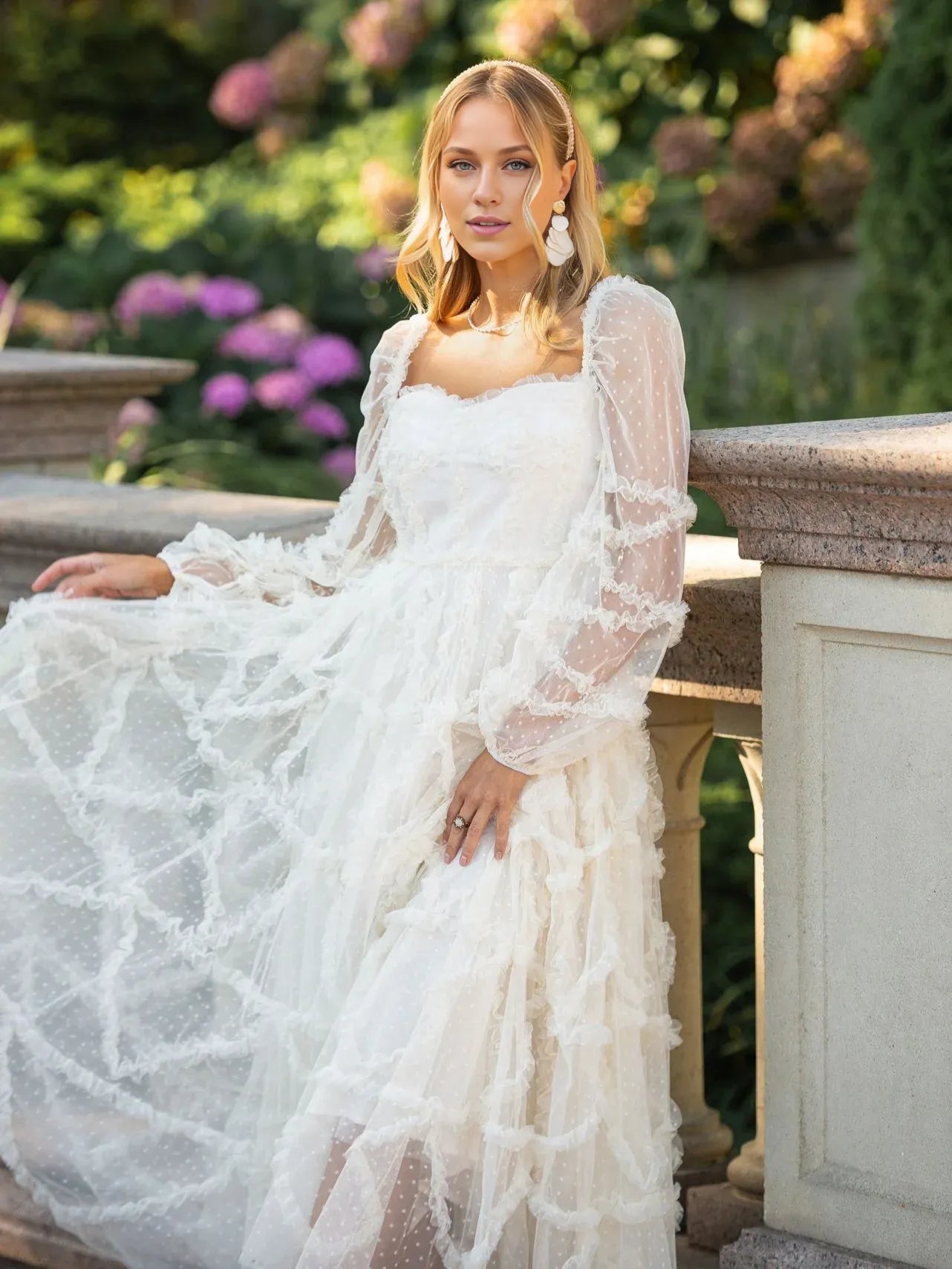 Chic A-line Sweetheart Neck Long Sleeve Zipper Up Floor-Length Prom Dress