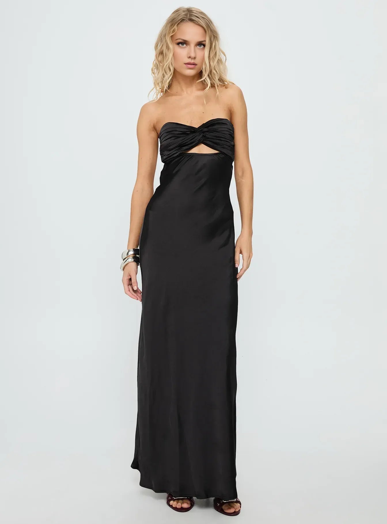 Chic Black Satin Strapless Cutout Backless Floor-Length Prom Dress