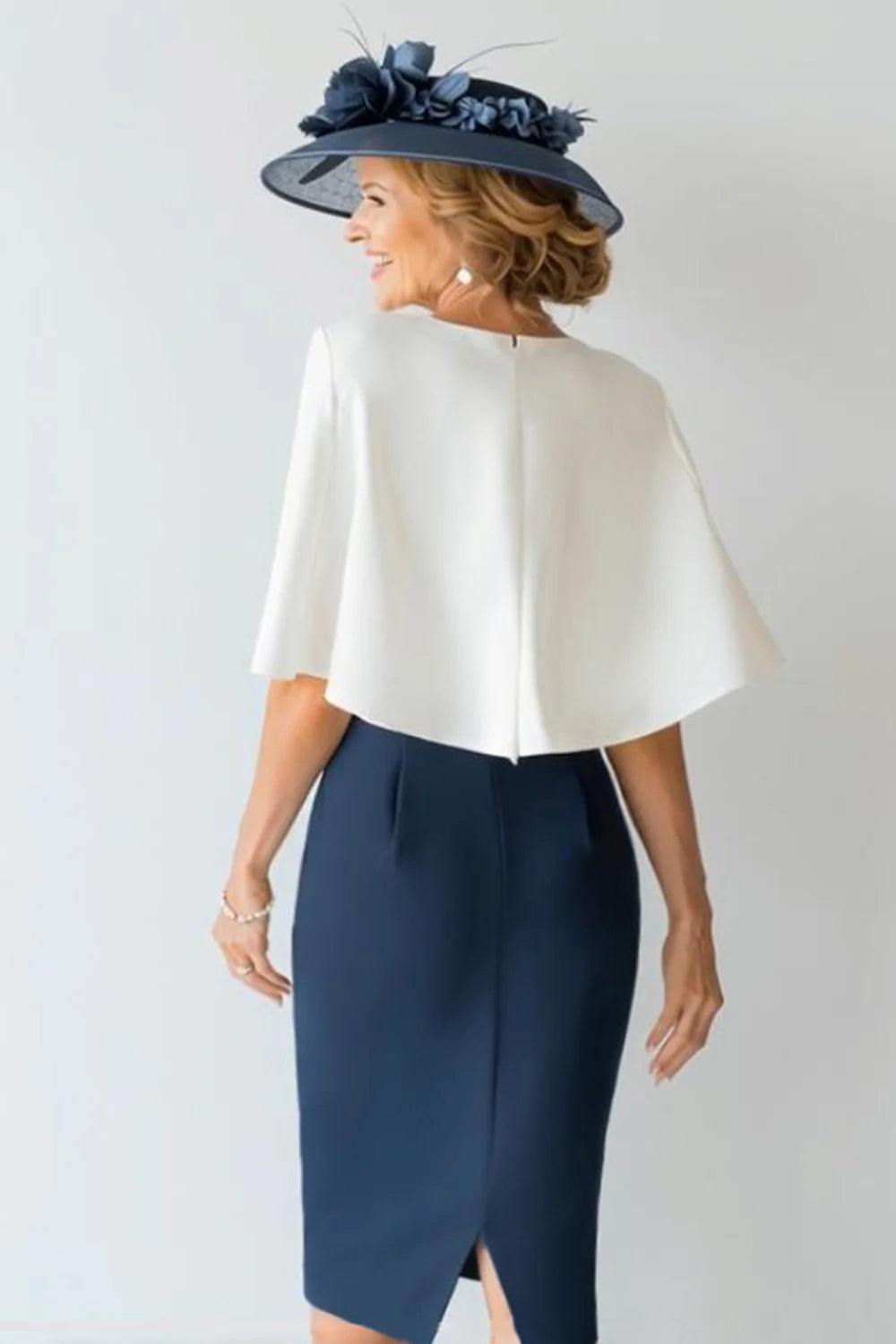 Chic Bodycon Scoop-Neck Cape Sleeves Full Coverage Tea-Length Mother of the Bride Dress