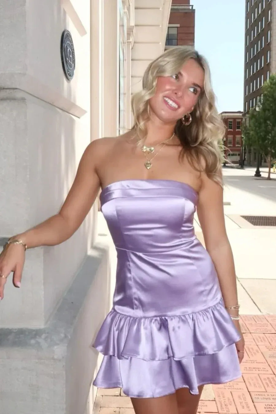 Chic Ruffled Strapless Sleeveless Satin Mini Homecoming Dress