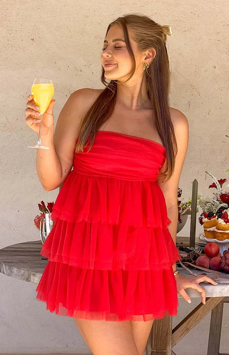Chic Tiered Strapless Sleeveless Tulle Mini Homecoming Dress