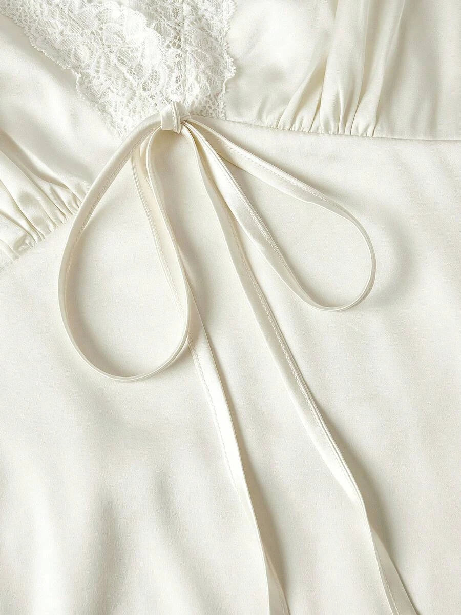 Chic A-Line V-Neck Puff Sleeve Lace Trim Satin Ivory Mini Homecoming Dress