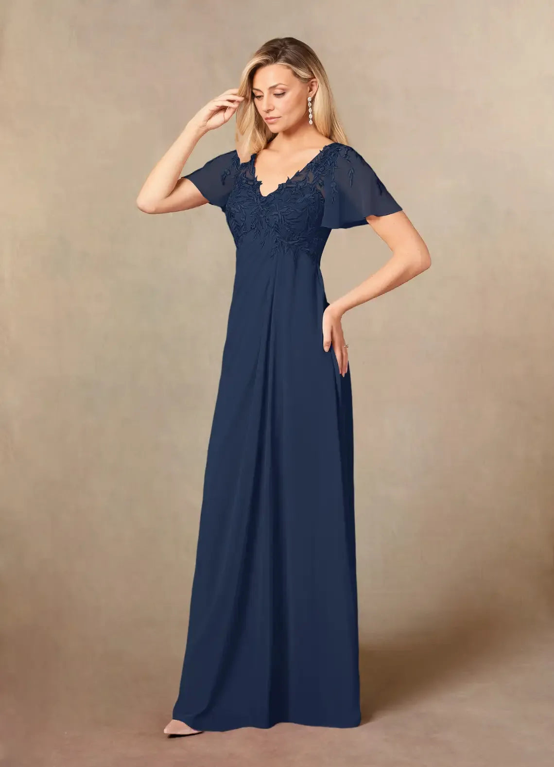 Robe Weitese élégante bleu marine foncé, coupe trapèze, col en V, en mousseline de soie, longueur au sol, manches flottantes, dos illusion, grande taille, pour mère de la mariée 