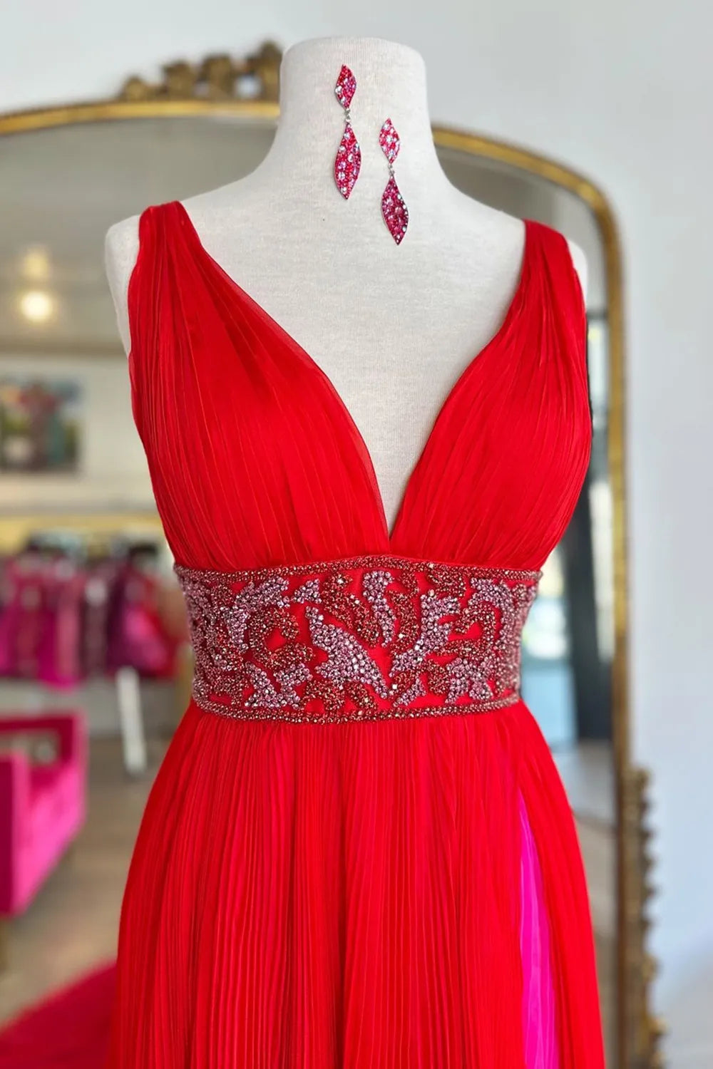 Weitese Prom Dress Store Trendy Red Deep V-neck A-Line Chiffon Pleated Long Prom Dress with Beading Formal Women's Dresses