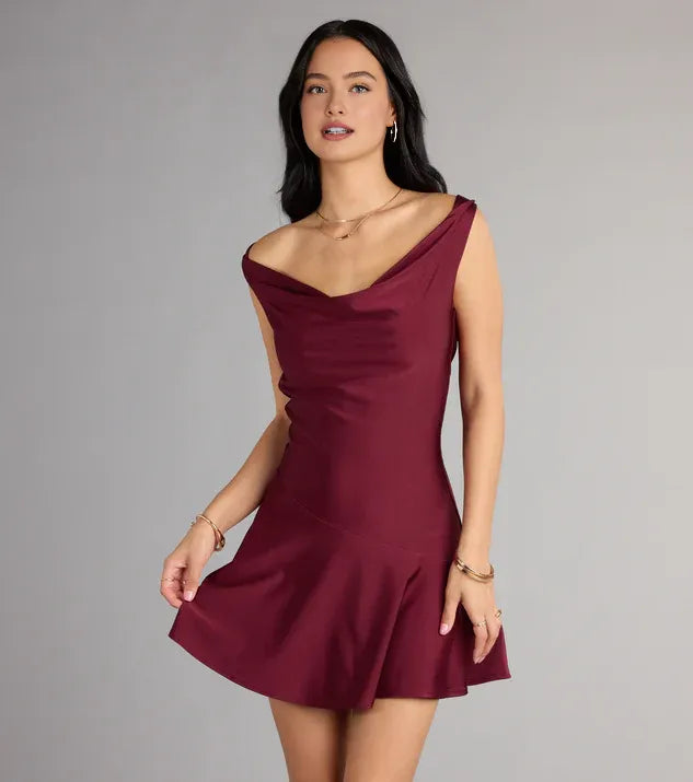 Classic A-Line/Princess Cowl Neck Sleeveless Backless Short-Mini Homecoming Dresses