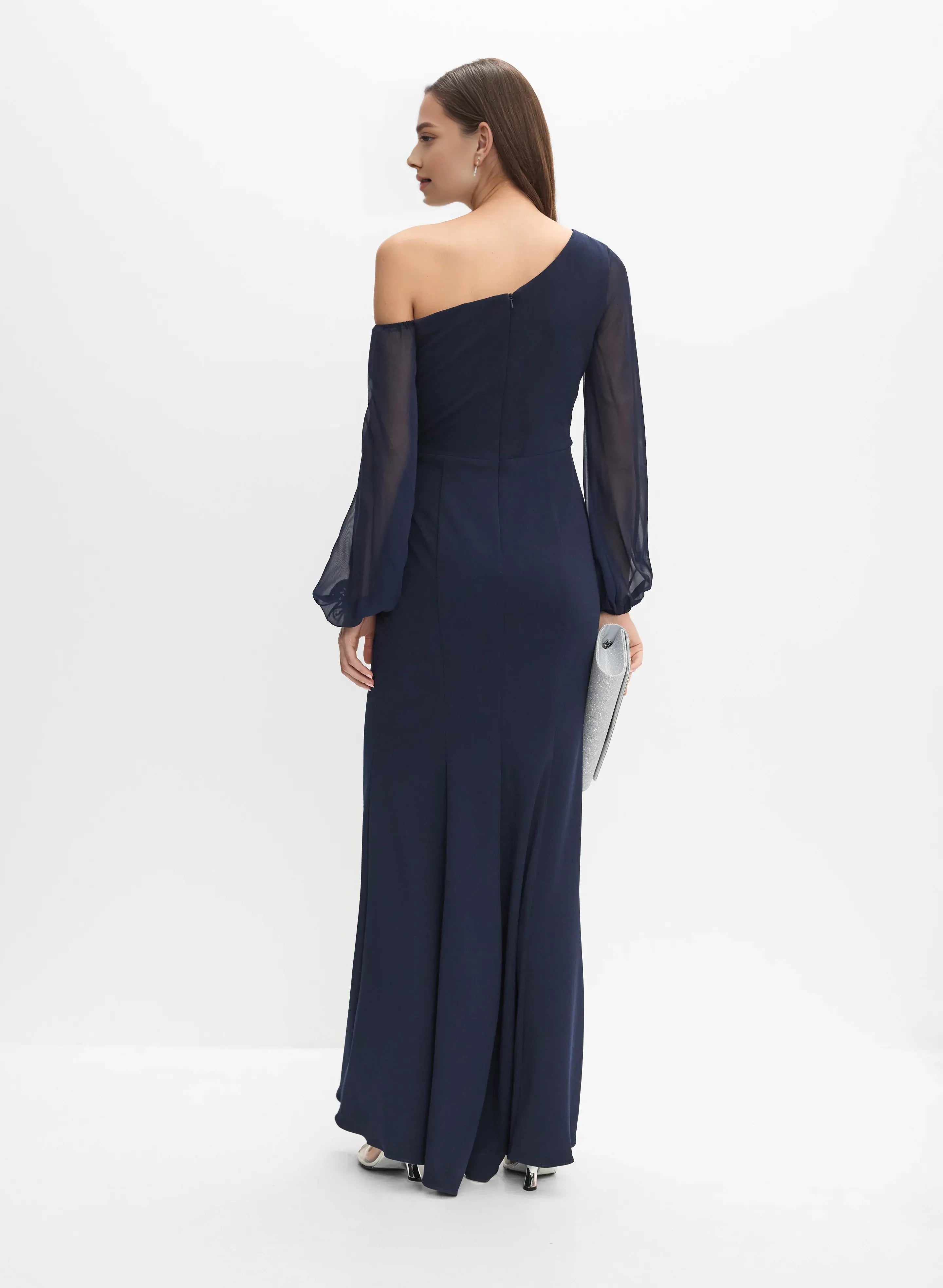 Classic Fitted Asymmetric Neck Long Sleeve Zipper Up Floor-Length Prom Dress