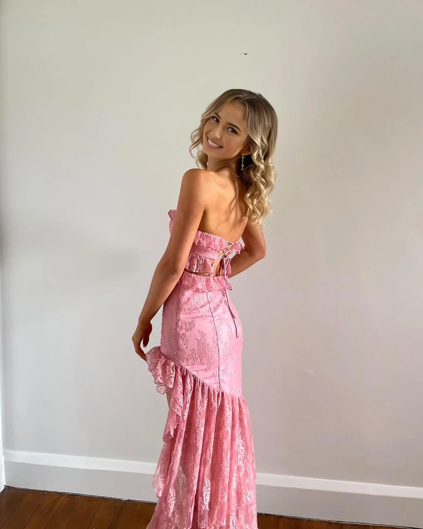 Weitese Formal Wear Dresses Pink Strapless Cut Out Lace High-Low Sweet Party Dress Stores With Prom Dresses Formal Women's Dresses
