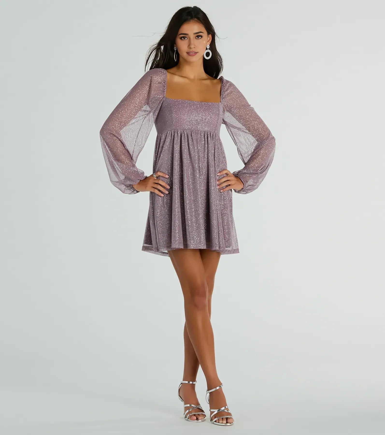 Cute A-Line Square Neck Long Sleeve Glitter Short-Mini Homecoming Dress