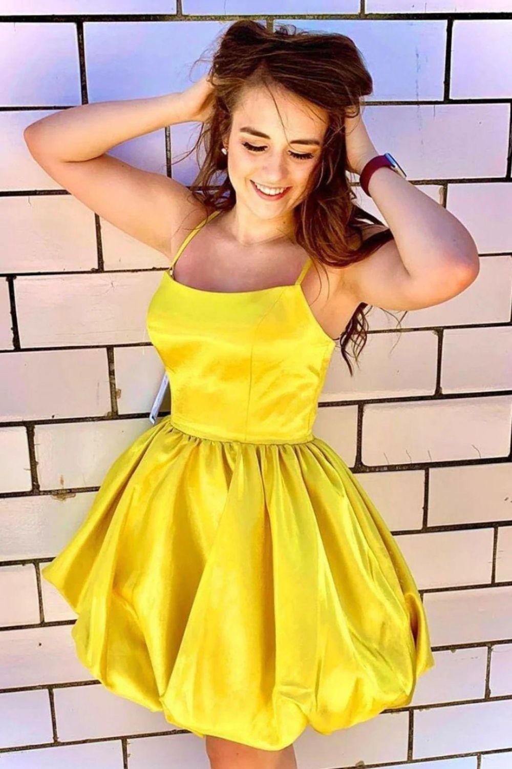 Weitese Cute A-line Spaghetti Straps Short Homecoming Dress