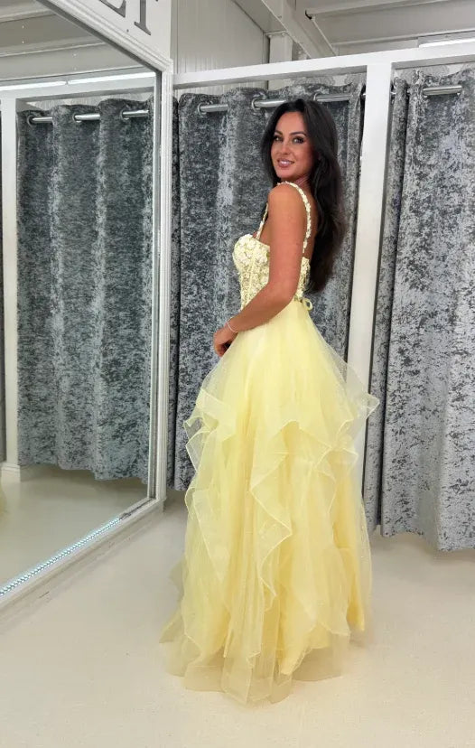 Cute Spaghetti Straps Sleeveless A-Line Appliques Tulle Floor-Length Prom Dress