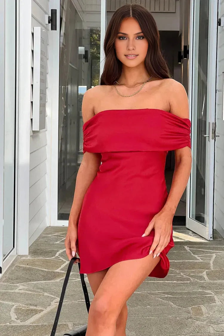 Simple A-Line/Princess Off the Shoulder Sleeveless Backless Satin Short-Mini Homecoming Dress