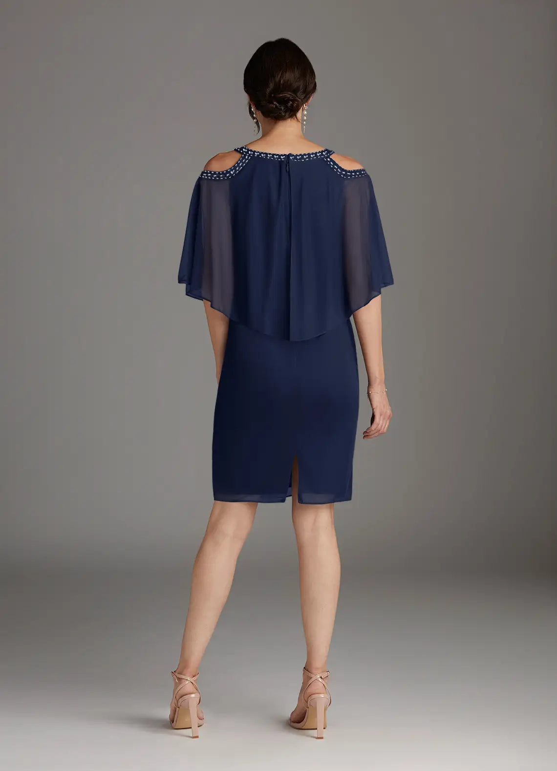 Dark Navy Sheath Sequins Knee-Length Dress Cold Shoulder Sleeve Solid Color Fashion Scoop Neck Mother of the Bride Dress