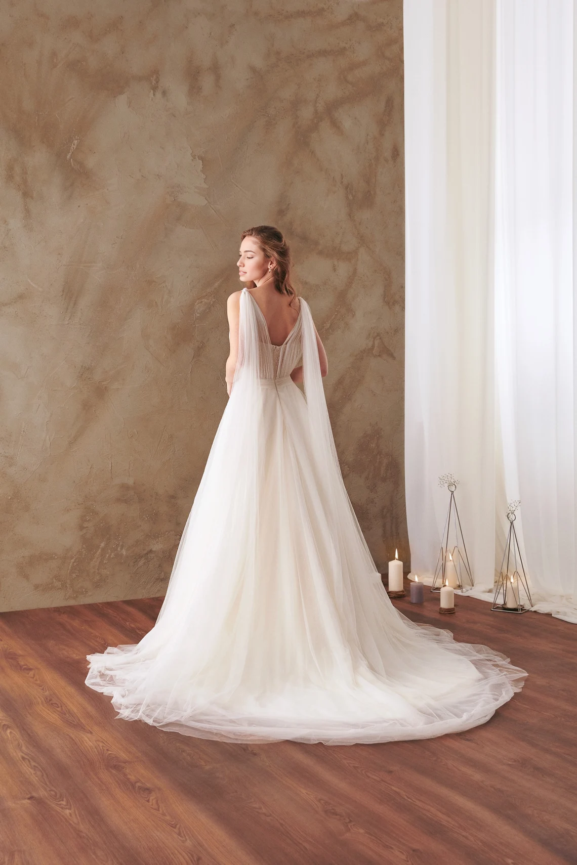 Deep V Neck Fairy Flutter Sleeve Bridal Gown Tulle Sleeveless A-line  Lace Ivory Bridal Gown Hellenistic Bridal Gown